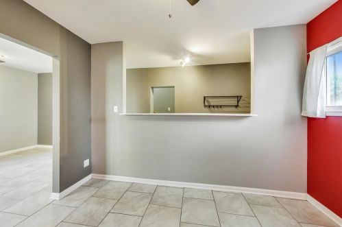 8908 Dorchester Ave, Chicago IL 60619-7005 exterior