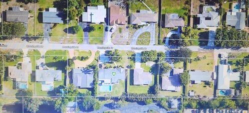 1280 Morningside Dr, Naples FL 34103-3314 exterior