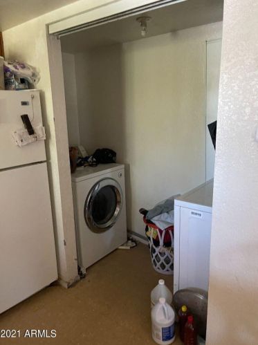 2725 Beck Ln, Phoenix AZ 85032-4255 exterior