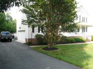 818 Rockbasket Ln, Chester, VA 23836-9708