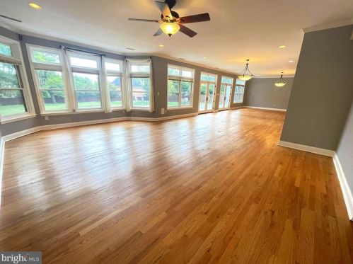 9833 Kentsdale Dr, Rockville MD  20854-4455 exterior