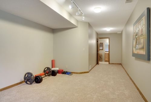 2307 Fld Stone Dr, Saint Paul MN 55120-1919 exterior