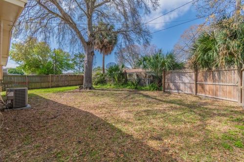 3503 Libby Loop, Tampa FL 33619-6538 exterior