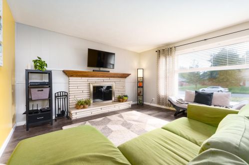 127 Melody Ave, Kalamazoo MI 49002-6219 exterior