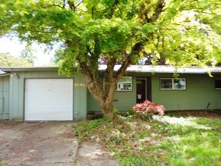 2892 Van Ave, Eugene, OR 97401-6918