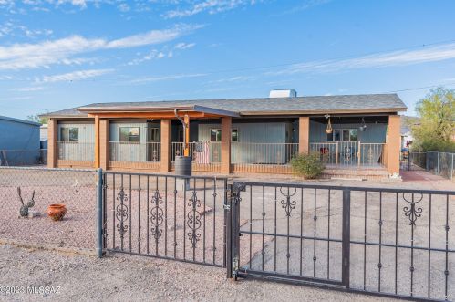 6852 Rocking Chair, Tucson AZ  85757-9504 exterior