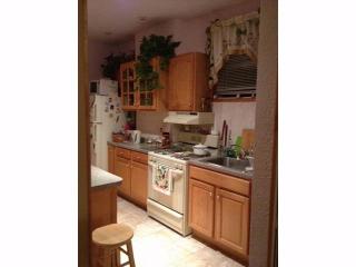 7131 71st Pl, Flushing NY  11385-7249 exterior