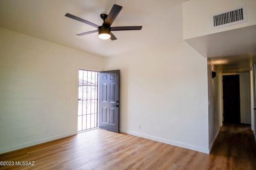 201 25th St, Tucson AZ  85713-1653 exterior