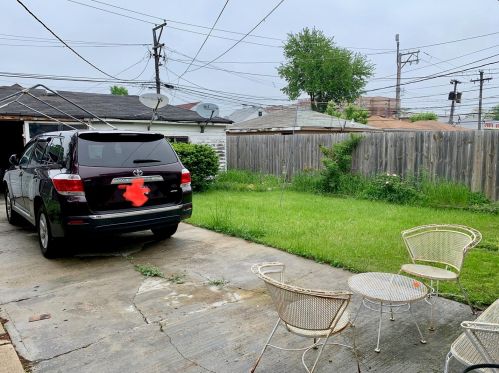 4828 Drummond Pl, Chicago IL 60639-1602 exterior