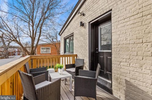 1101 44th Pl, Washington DC  20019-4906 exterior