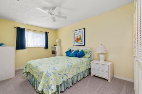 2428 Harbour Cove Dr, Fort Pierce FL  34949-1515 exterior