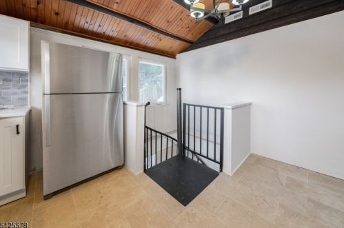 369 Shore Trl, Sparta NJ  07871-2045 exterior