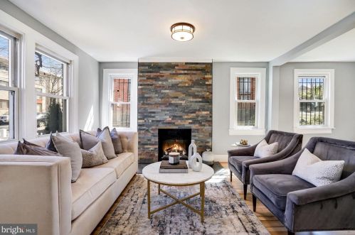 5111 Astor Pl, Washington DC  20019-6444 exterior