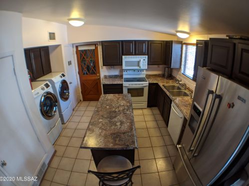 1164 Edgewater Dr, Tucson AZ 85704-2415 exterior