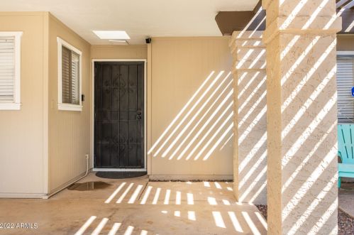 4927 43rd St, Phoenix AZ 85050-3358 exterior