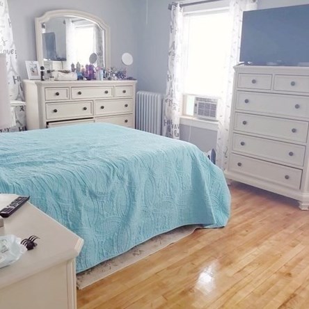 16 Indian Lk Pkwy, Worcester MA 01605-1215 exterior