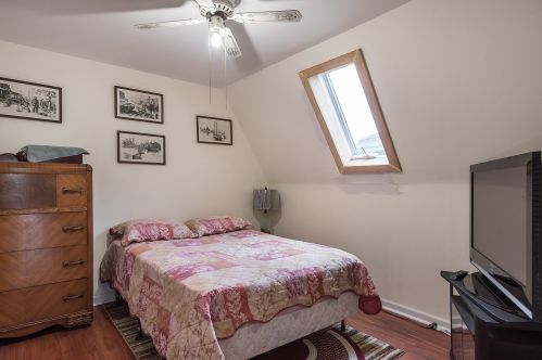 3505 Kilpatrick Ave, Chicago IL 60712-1604 exterior