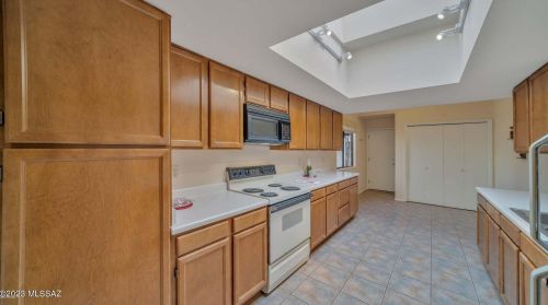 3074 Placita Del Avestruz, Green Valley AZ 85622-3226 exterior