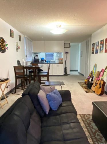 1160 Ala Napunani St, Honolulu, HI 96818-1622