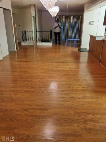 1213 Camelot Dr, Atlanta GA  30349-6523 exterior