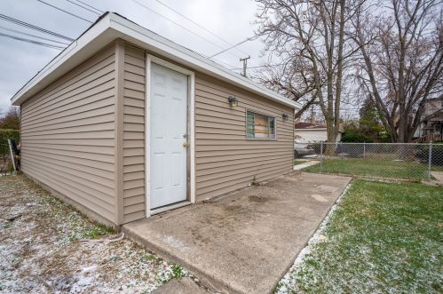 8342 Elizabeth St, Chicago IL  60620-3942 exterior