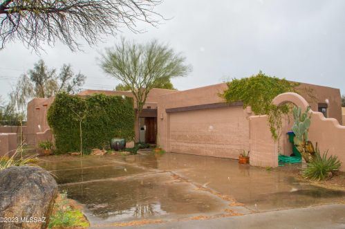 1601 Chimayo Pl, Tucson AZ  85704-2177 exterior