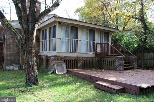 1437 34th St, Washington DC  20020-2303 exterior