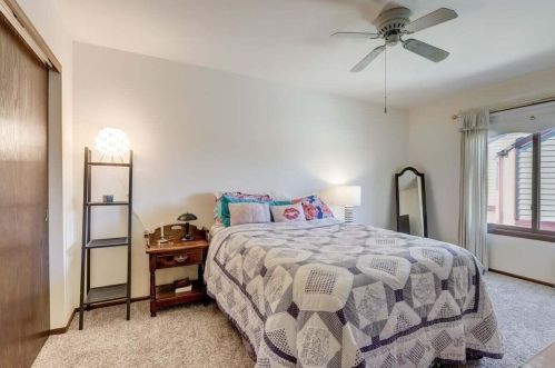 3951 College Ave, Milwaukee WI  53221-4542 exterior