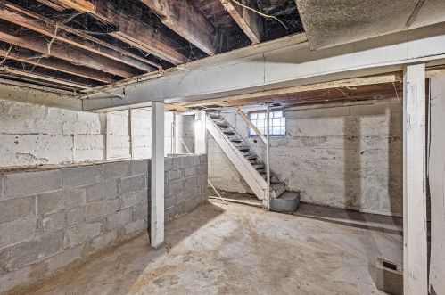 1158 Eastern Ave, Grand Rapids MI 49507-1914 exterior