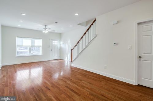 1411 18th St, Philadelphia PA  19146-4743 exterior