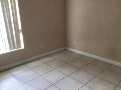 726 Byron St, Fort Pierce FL  34983-1922 exterior