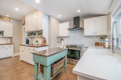 318 Academy St, Allegan MI 49010-1455 exterior