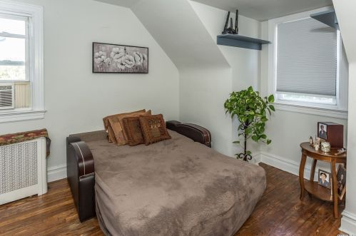 30 Emerson Pl, Valley Stream NY 11580-4101 exterior