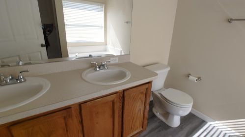 1013 College Park Rd, Fort Pierce FL 34953-5842 exterior