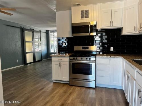 641 Calle Castile, Tucson AZ  85756-6405 exterior