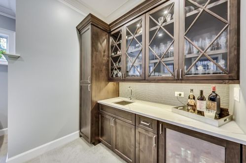 3619 Hermitage Ave, Chicago IL 60613-3506 exterior