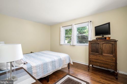 10 Blue Rdg Dr, Trenton NJ 08638-1214 exterior