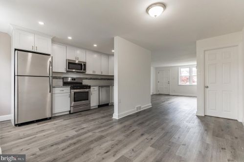 1043 Tremont Dr, Manor PA 19036-1520 exterior