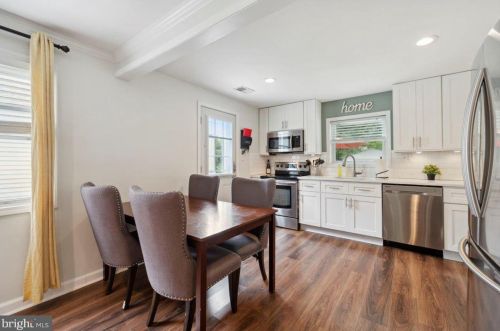 39 Norman St, Chester PA 19014-2140 exterior