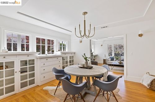 1614 Capistrano Ave, Berkeley CA 94707-1803 exterior