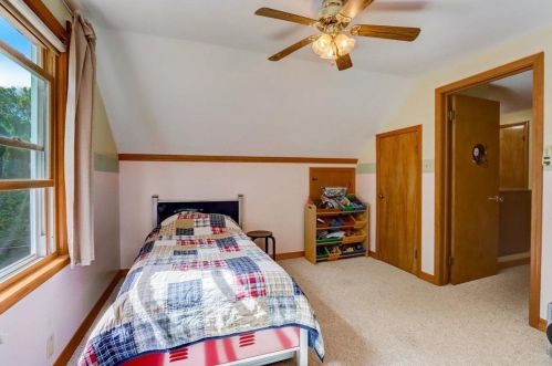 732 97, Milwaukee WI 53214-2618 exterior