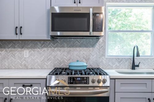 1620 Gordon St, Atlanta GA 30310-2361 exterior