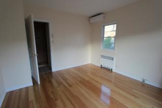 188 Mackenzie St, Brooklyn NY  11235-2304 exterior