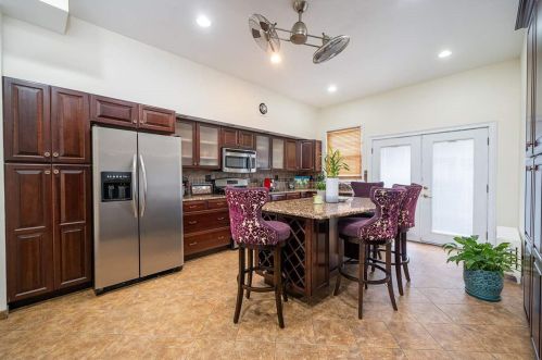 1606 West St, Union City NJ  07087-3211 exterior