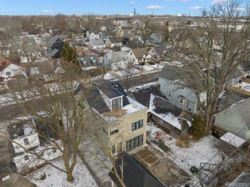 1852 Holland St, Bham MI 48009-6856 exterior