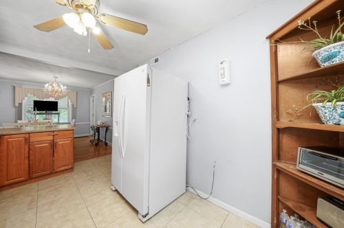 8830 Winchester Ave, Chicago IL  60620-5447 exterior