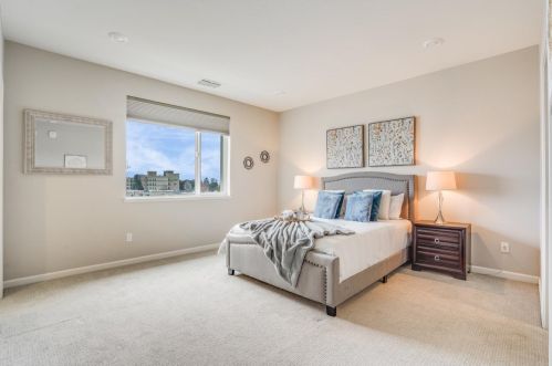 1136 California Cir, Milpitas CA 95035-3019 exterior