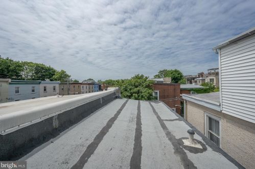 902 29 St, Philadelphia PA 19132-3020 exterior