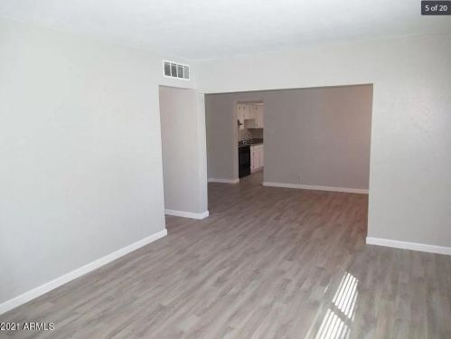 2826 Cavalier Dr, Phoenix AZ  85017-1726 exterior