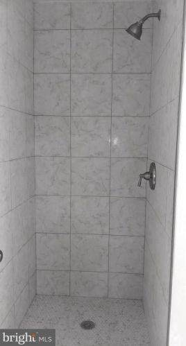 1226 Chambliss St, Alexandria VA 22312-3018 exterior